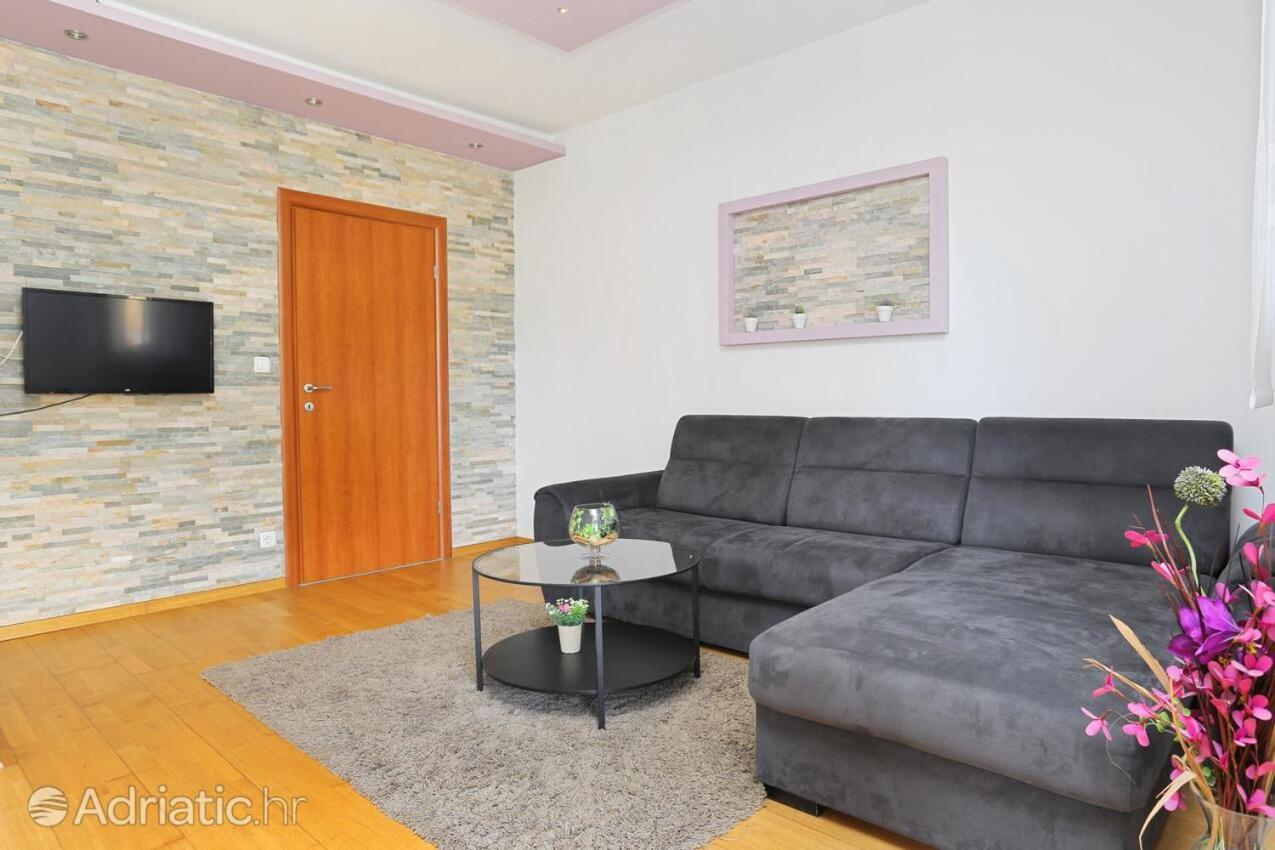 Deluxe Apartment Bagaric Trogir Buitenkant foto