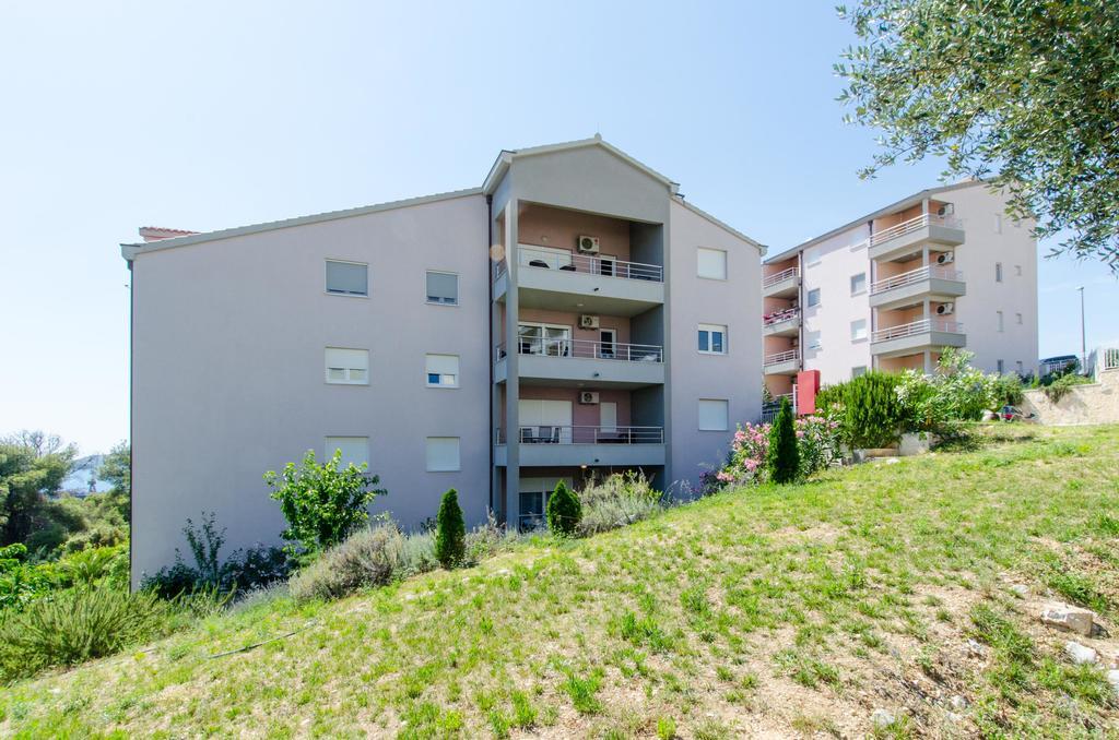 Deluxe Apartment Bagaric Trogir Kamer foto