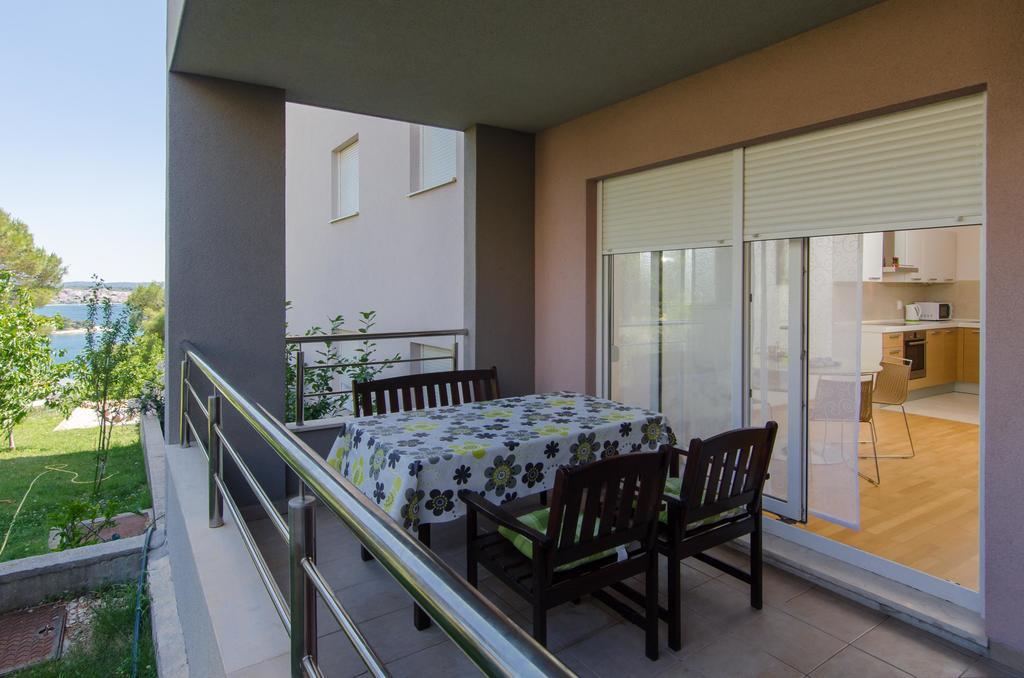 Deluxe Apartment Bagaric Trogir Kamer foto