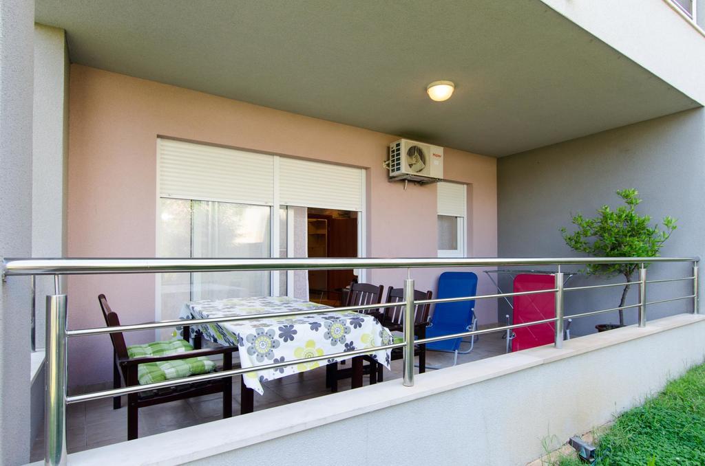 Deluxe Apartment Bagaric Trogir Kamer foto